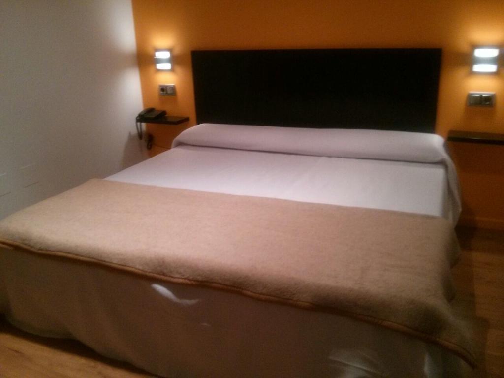 Nruta Ponferrada Hotel Bembibre  Kamer foto
