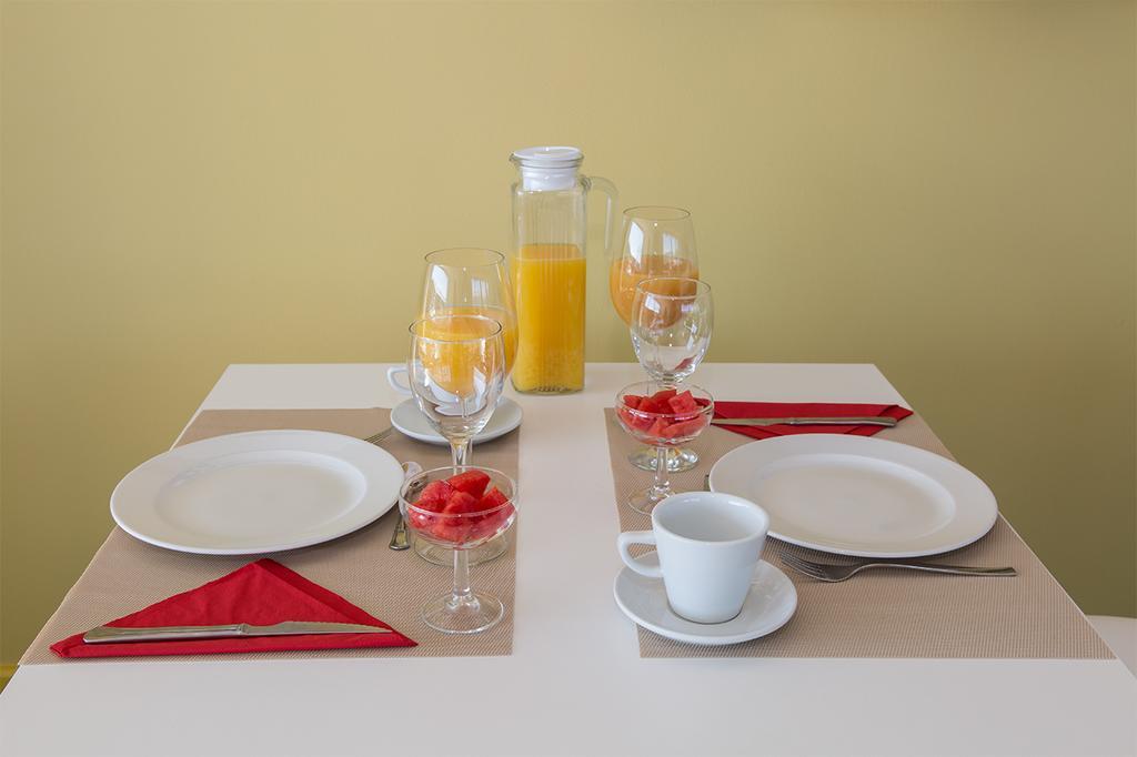 Nruta Ponferrada Hotel Bembibre  Buitenkant foto